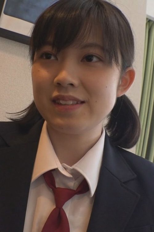 TSSR-2105 未開発の膣に大人の肉棒をメリメリ挿入！