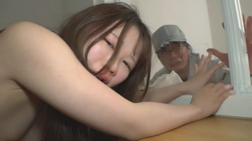 P132I-19 交通刑務所の模範生！面会中の父の前で刑務官が娘に対して限度を超えたエッチな悪戯！